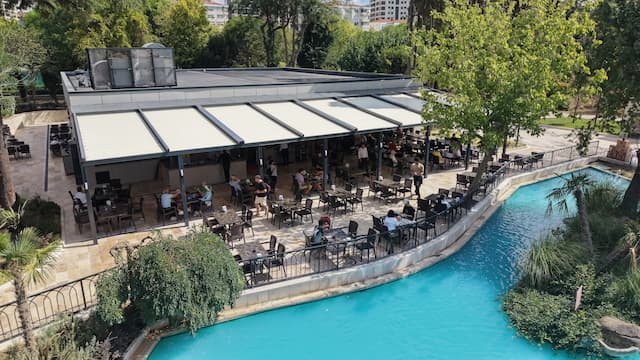 Özgürlük Parkı Khalkedon Cafe Açıldı